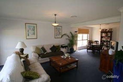 Property photo of 8 Silver Place Lisarow NSW 2250