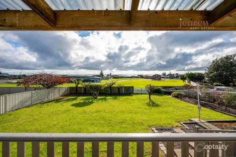 Property photo of 18 Saundridge Road Cooee TAS 7320