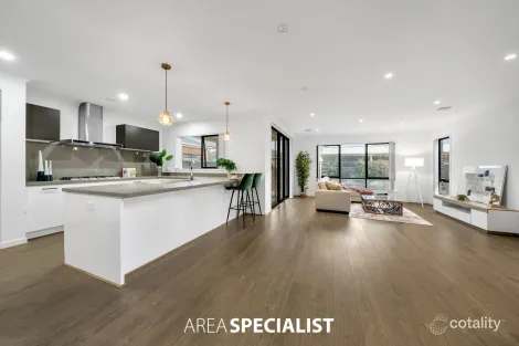 Property photo of 23 Dolomite Boulevard Clyde North VIC 3978