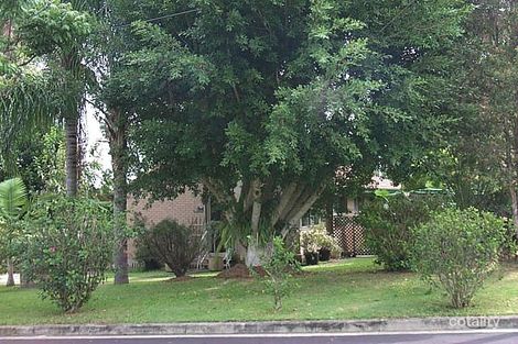 4 Mildred St, Southport, QLD 4215