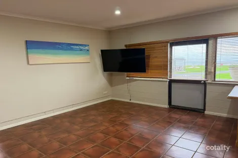 Property photo of 6 Johnsons Beach Road Penguin TAS 7316