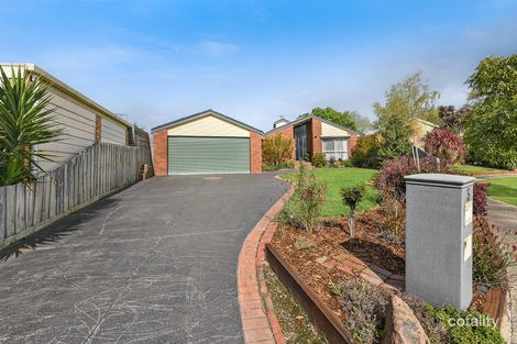 Property photo of 3 Barber Court Berwick VIC 3806
