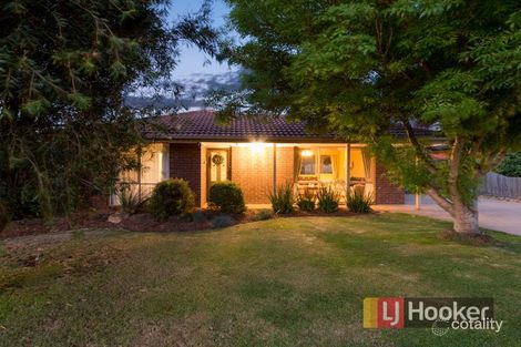 Property photo of 11 Wynette Close Hampton Park VIC 3976