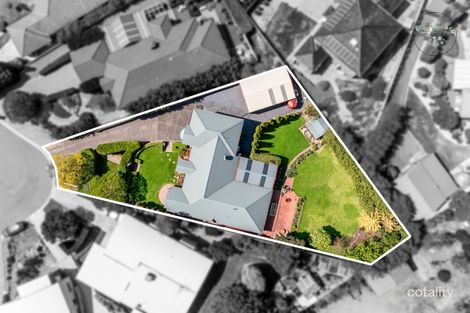 Property photo of 9 Currawong Court Kennington VIC 3550