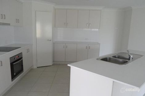 15 Kingslea Ct, Ooralea, QLD 4740