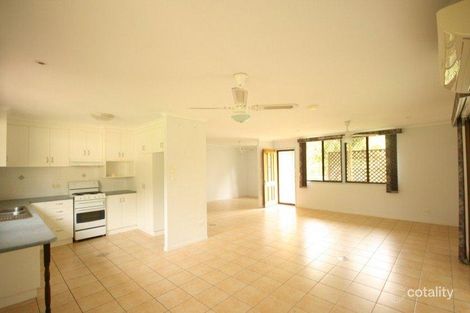17 Windsor Dr, Hay Point, QLD 4740