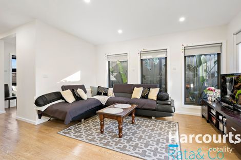 Property photo of 12 Aranda Place Epping VIC 3076