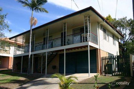 Property photo of 68 Valentia Street Mansfield QLD 4122