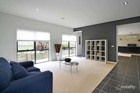 Property photo of 1 Pinot Court Frankston South VIC 3199