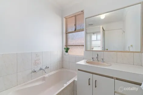 Property photo of 2/92-94 Drabble Road Scarborough WA 6019