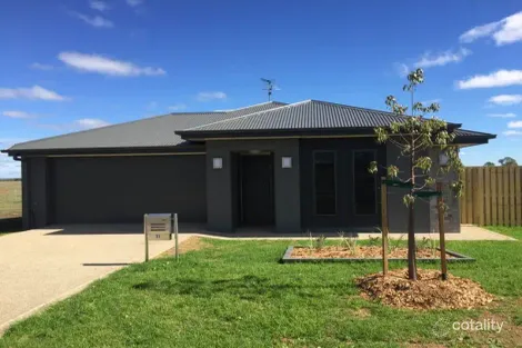 Property photo of 21 Bromeliad Circuit Roma QLD 4455