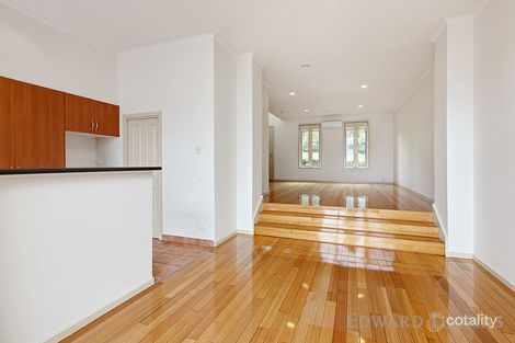 Property photo of 18 Frearson Walk Kensington VIC 3031