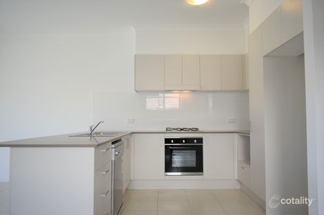 Property photo of 28 Longmeadow Parkway Box Hill NSW 2765