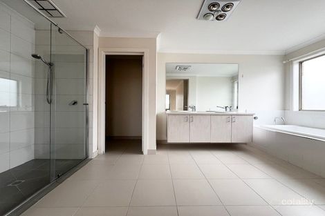 Property photo of 130 Grevillea Street Craigieburn VIC 3064