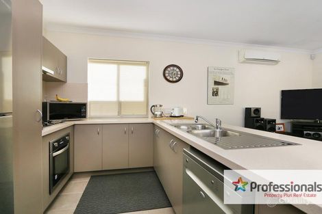 7/20 Malting Ct, Canning Vale, WA 6155