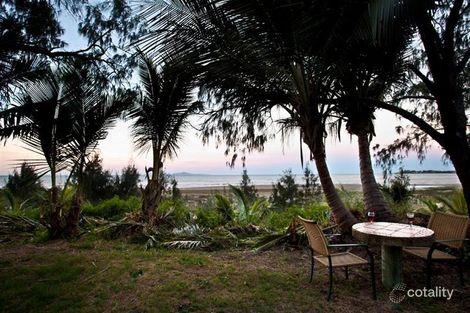 Property photo of 5 Pacific Drive Blacks Beach QLD 4740