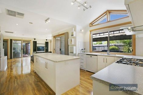 Property photo of 4 Hillrise Close Narre Warren South VIC 3805