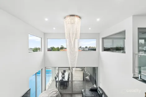 Property photo of 8 Quoll Way Newborough VIC 3825