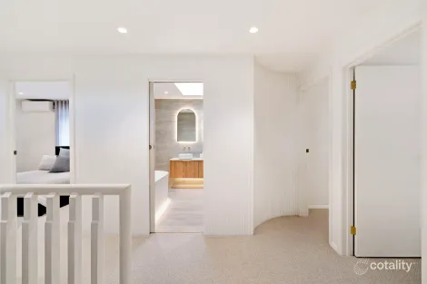 Property photo of 26 Prince Albert Crescent Taylors Lakes VIC 3038