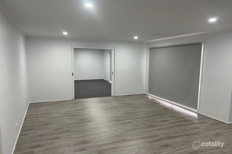 Property photo of 12 Brogil Walk Sydenham VIC 3037