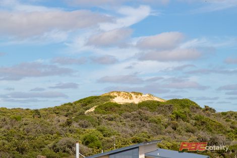 Property photo of 23 Blue Water Circle Cape Paterson VIC 3995