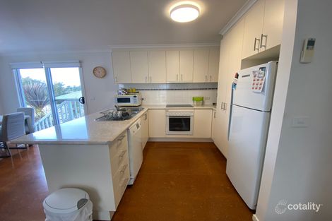 Property photo of 19 Manna Gum Drive Cowes VIC 3922