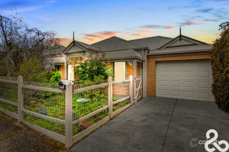 Property photo of 6 Faithful Way Doreen VIC 3754