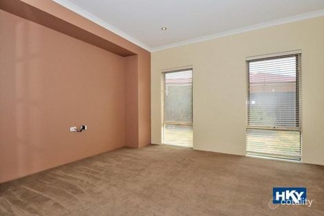 Property photo of 21 Anfield Crescent Aveley WA 6069