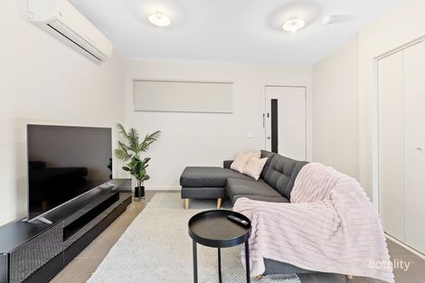 Property photo of 21/5 Thomas Carr Drive Tarneit VIC 3029