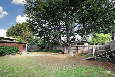 Property photo of 17 Lysbeth Street McKinnon VIC 3204