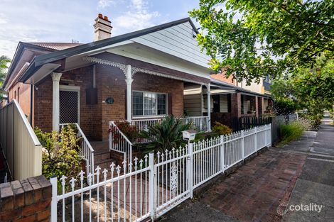42 Gordon Ave, Hamilton, NSW 2303