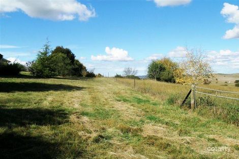 Property photo of 17 Cusack Place Yass NSW 2582