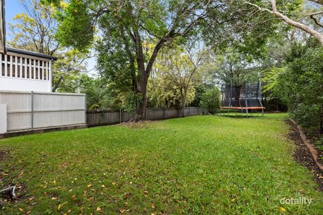 21 ELIZA ST, CLAYFIELD, QLD 4011
