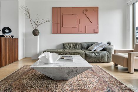 Property photo of 104 Camera Walk Coburg North VIC 3058