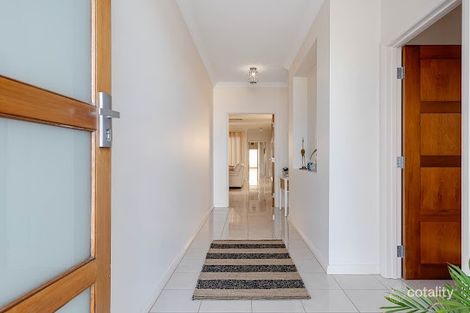 Property photo of 11 Manna Gum Avenue Chiton SA 5211