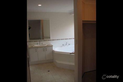 Property photo of 37 Simmonds Pass Ellenbrook WA 6069