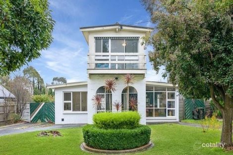 Property photo of 12 Robinia Street Frankston VIC 3199
