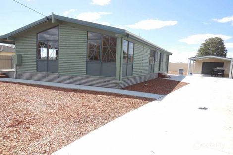 Property photo of 14 Forsyth Avenue Horsham VIC 3400