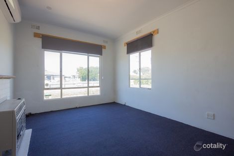 Property photo of 25 Pettitt Crescent Norlane VIC 3214