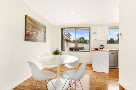 Property photo of 20 Jacaranda Crescent Albion Park Rail NSW 2527
