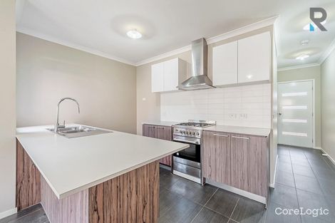 Property photo of 28 Powell Street Craigieburn VIC 3064