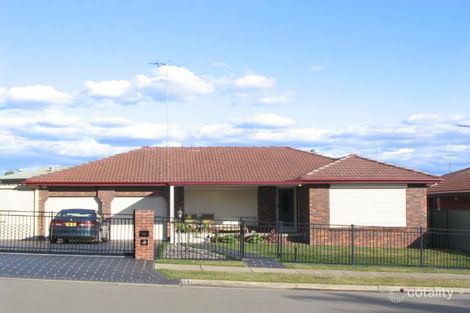 17 Underwood Rd, Prairiewood, NSW 2176