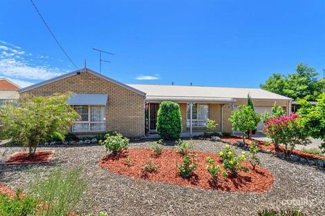 14 Bettsons Ct, Whittington, VIC 3219