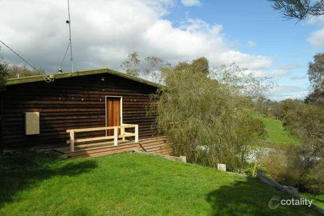 8 Fossickers Trl, Goughs Bay, VIC 3723