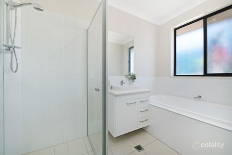 Property photo of 41 Thoroughbred Way Box Hill NSW 2765