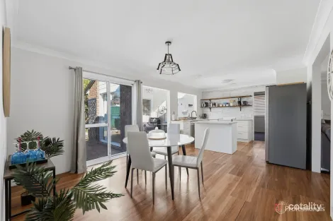 Property photo of 19 White Avenue Armidale NSW 2350