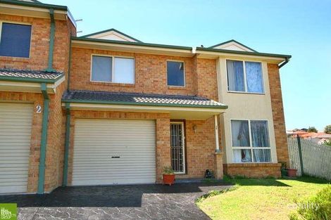 Property photo of 1/2 Wallis Close Flinders NSW 2529