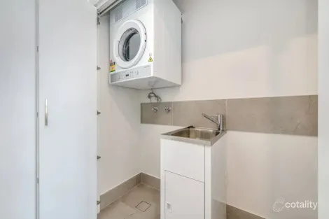 Property photo of 2206/1 Grant Avenue Hope Island QLD 4212