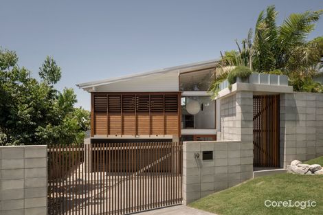 Property photo of 19 Belmont Crescent Paddington QLD 4064