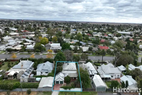 18 Dooen Rd, Horsham, VIC 3400